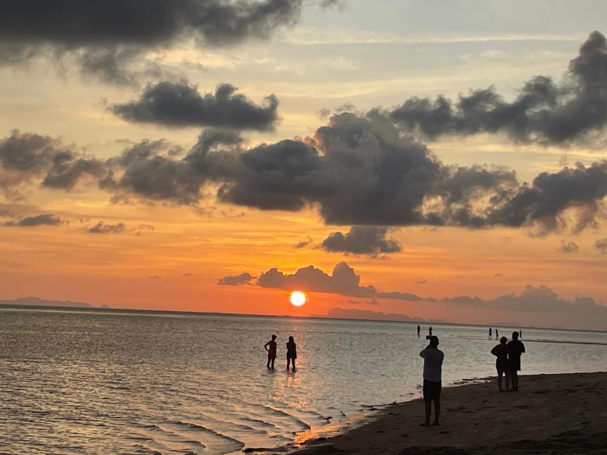 All At Sea Beach Resort バーン・タイ エクステリア 写真
